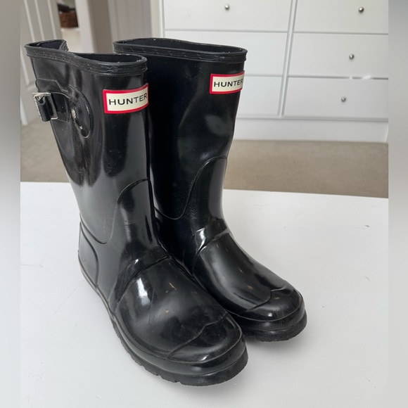 HUNTER - Women’s Size 8 - Original Short Gloss Black Rain Boots - Picture 2 of 4